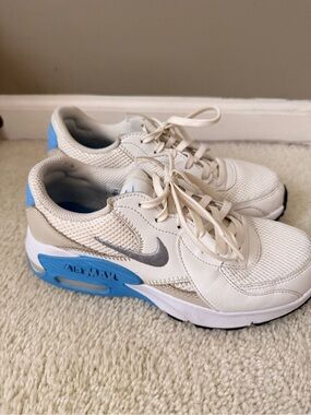 Nike Air Max Excee White Grey Blue Sneakers Women’s Size 5.5